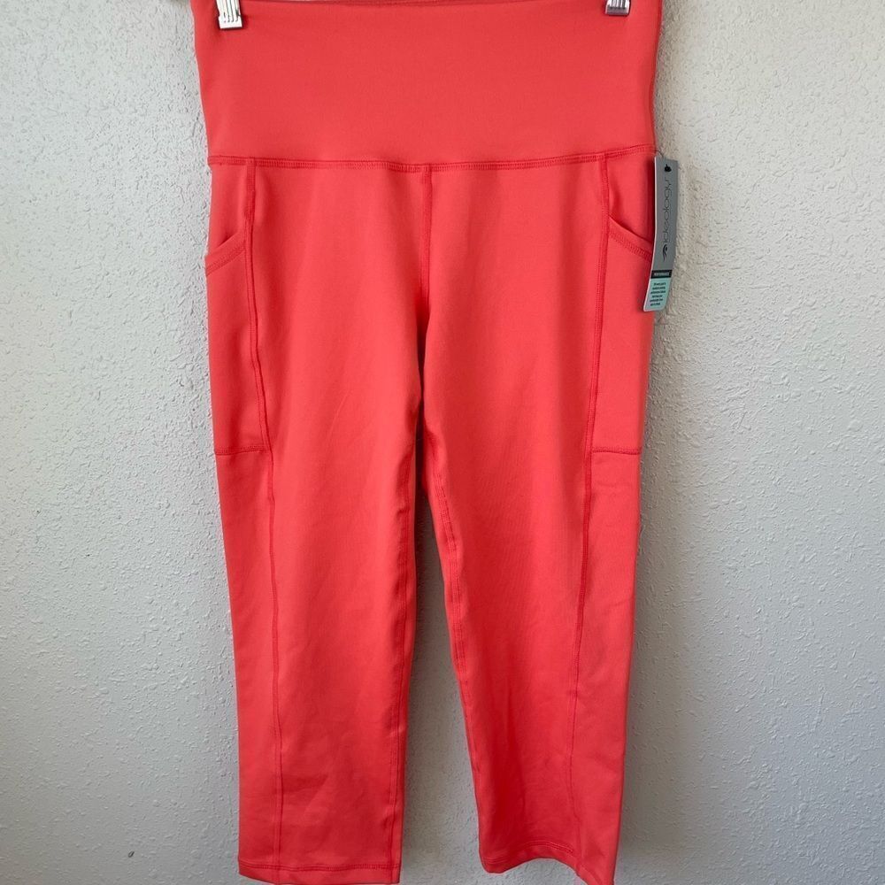 NWT Ideology Guava Cropped Leggings Sizes XS or S